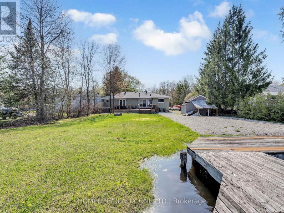 4055 Glen Cedar Drive, Lake Simcoe
