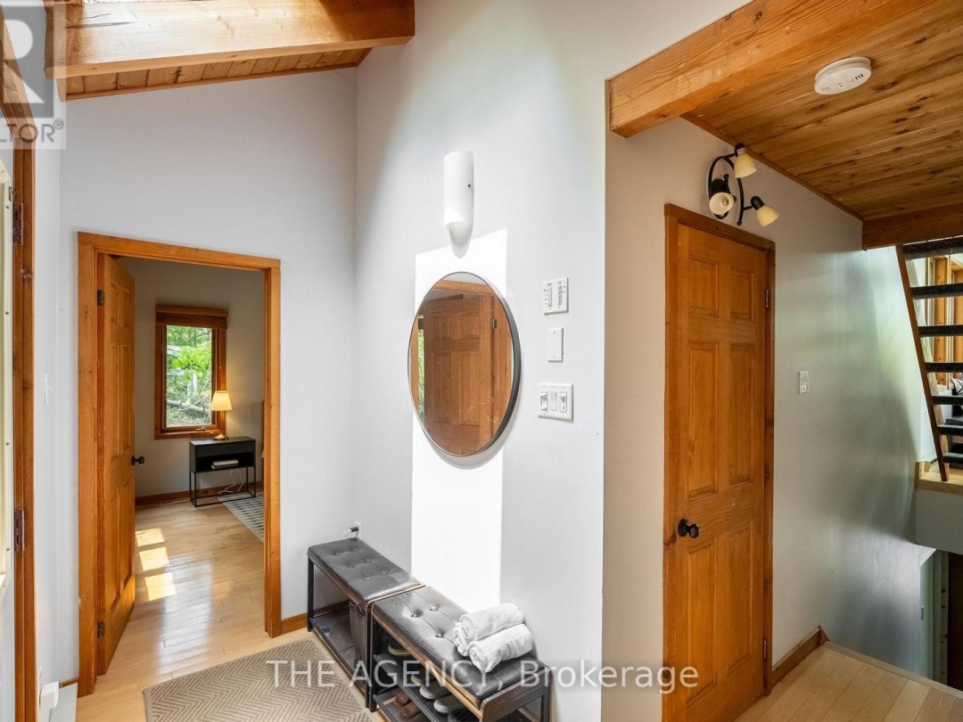 45 PINETREE ROAD, Loon Lake