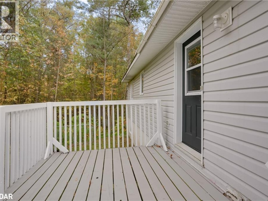 2372 KINNEAR Sideroad, 