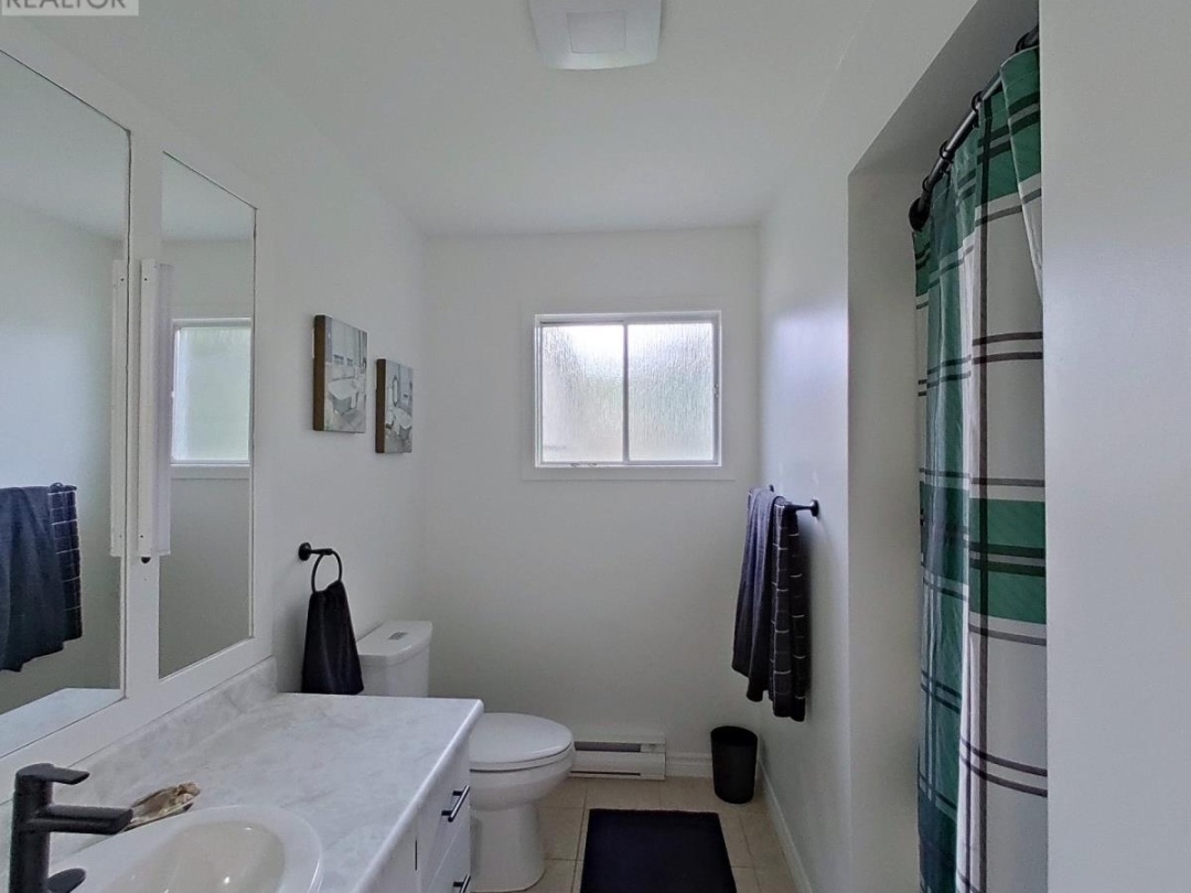4 MAYPARK DRIVE, 