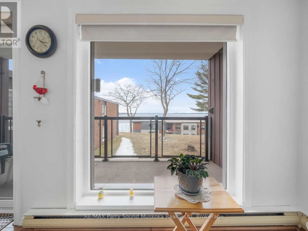 205 100 Beaconview Heights, Parry Sound