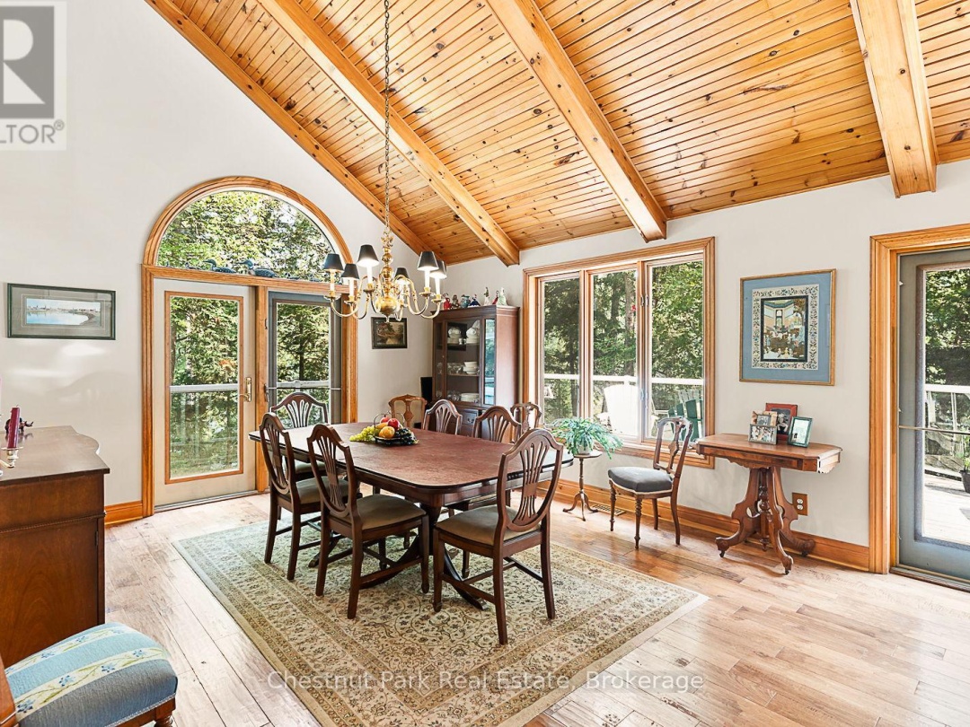 1669 NEWTON STREET, Redstone Lake