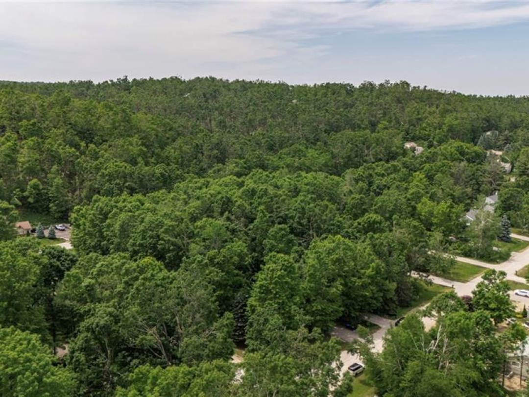26 CHERRY Trail, 