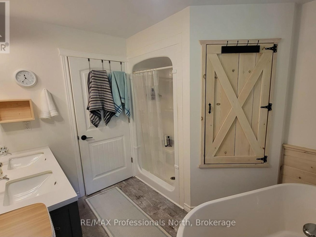504 SOUTH WASEOSA LAKE ROAD, 