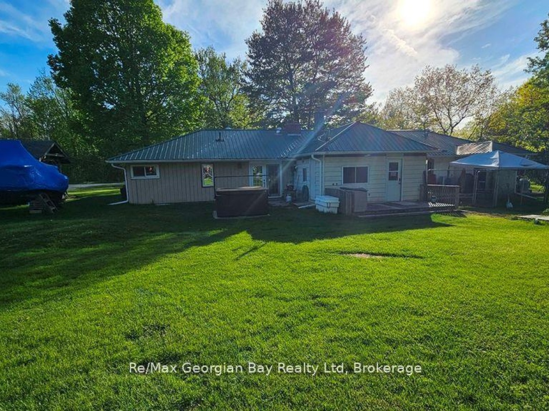 295 DUCK BAY ROAD, 