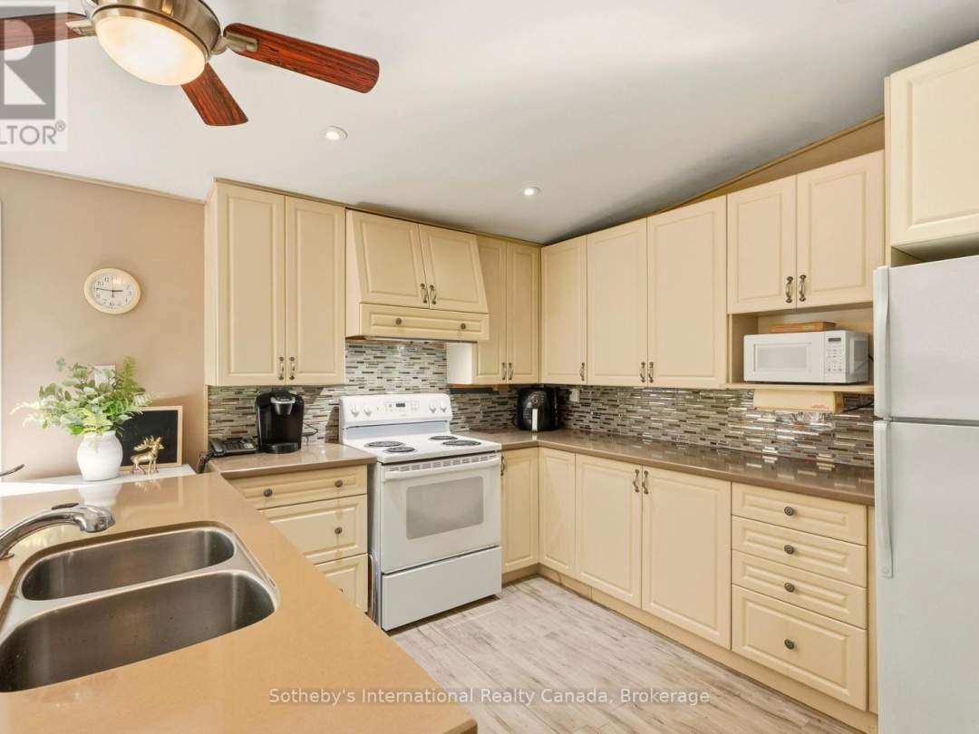 1161 NORTH KAHSHE LAKE ROAD, 