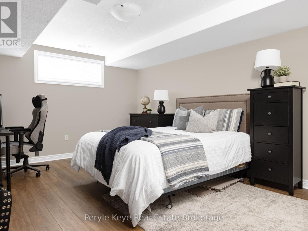 21 SERENITY PLACE CRESCENT, 