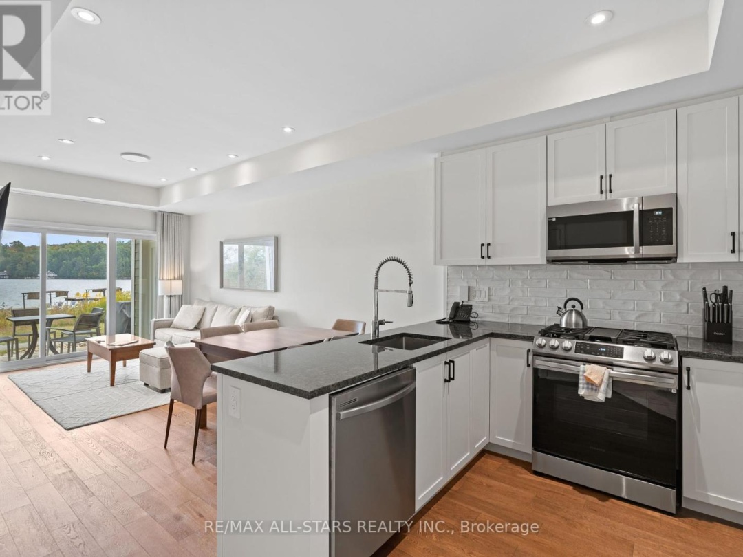 31 1869 Muskoka Road 118, 
