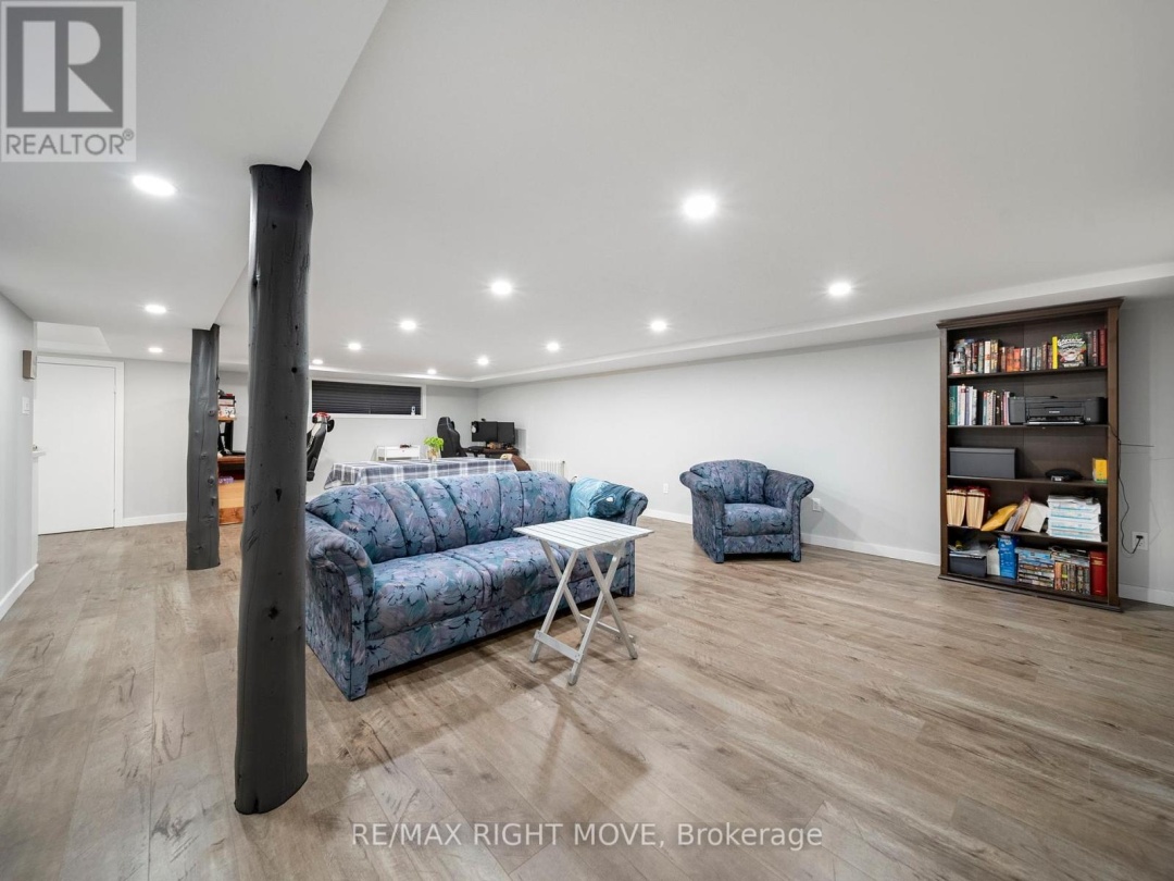206 MARY STREET, Orillia