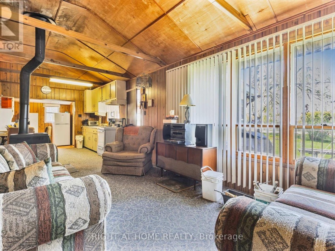 194 MCGUIRE BEACH ROAD, 