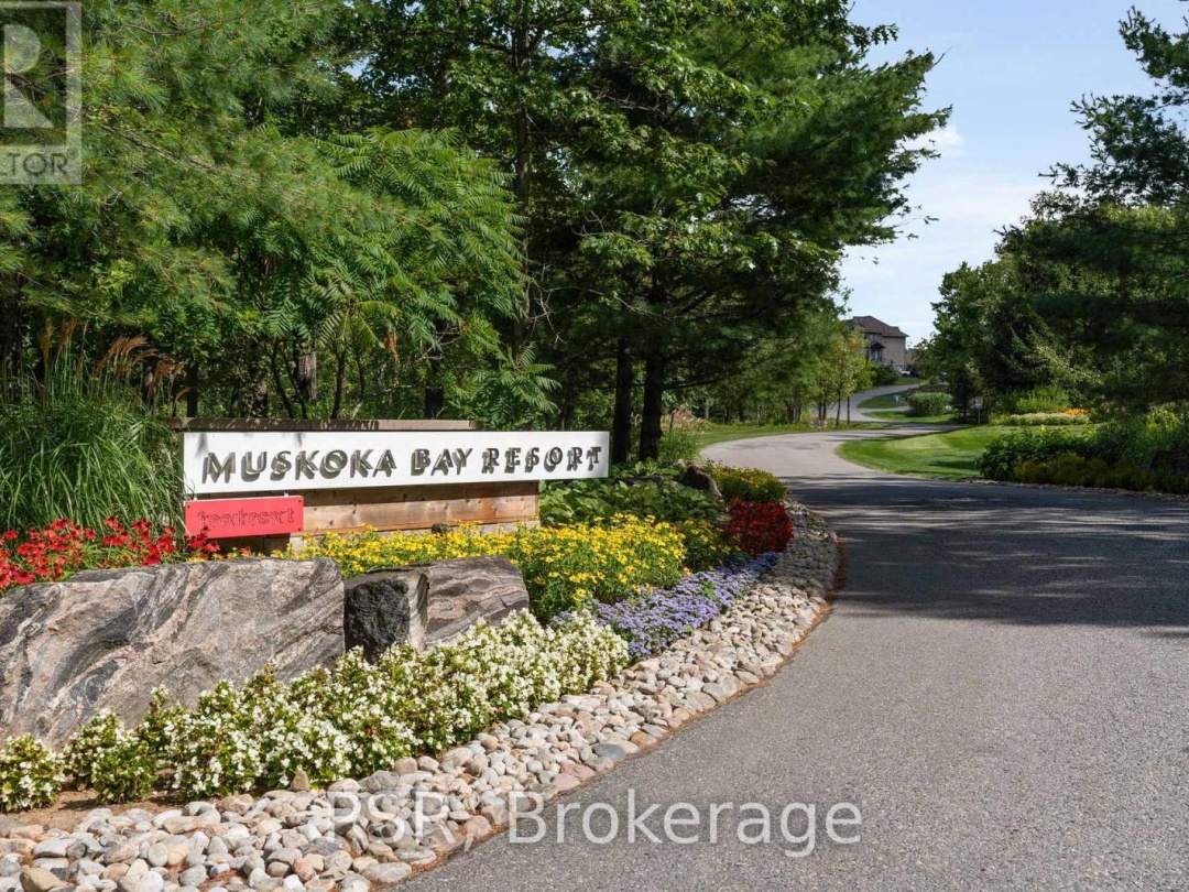 405 - 120 CARRICK TRAIL, 