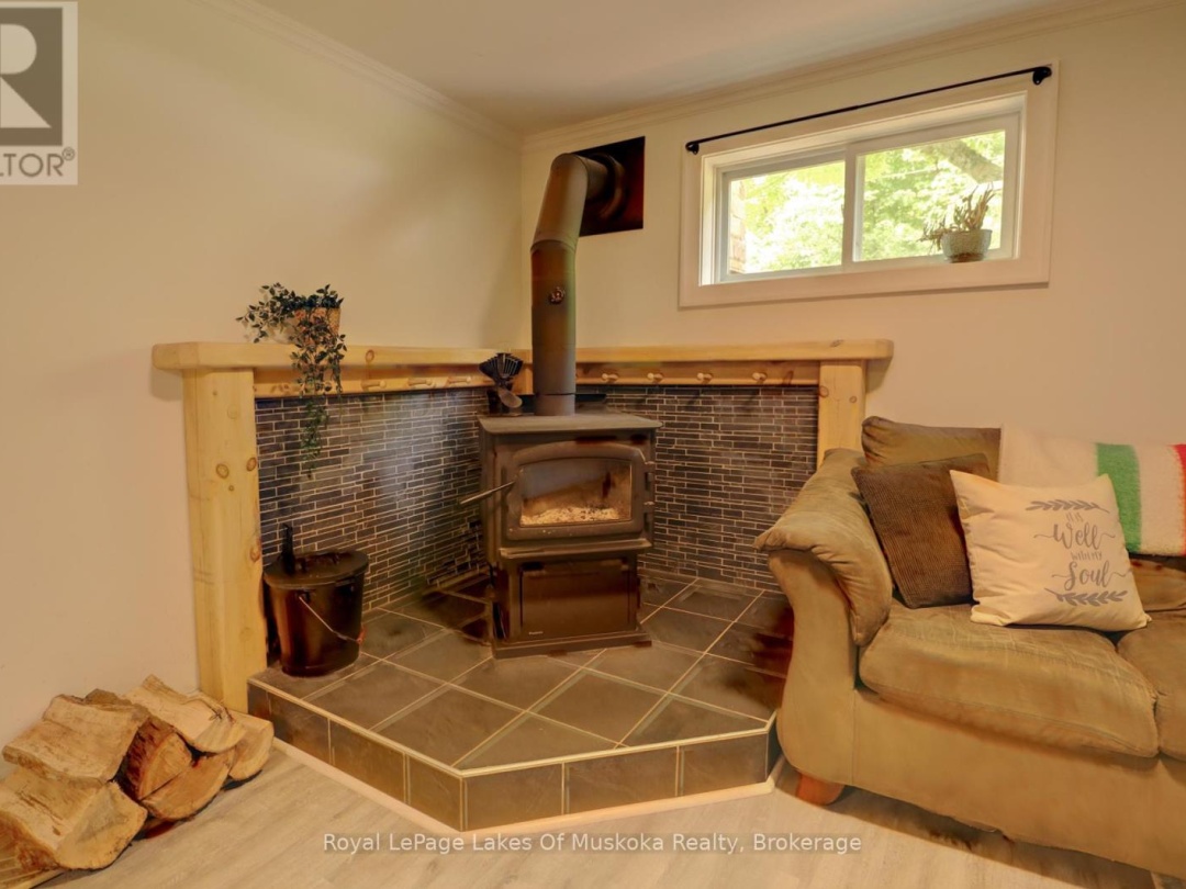 38 FLORENCE STREET W, 