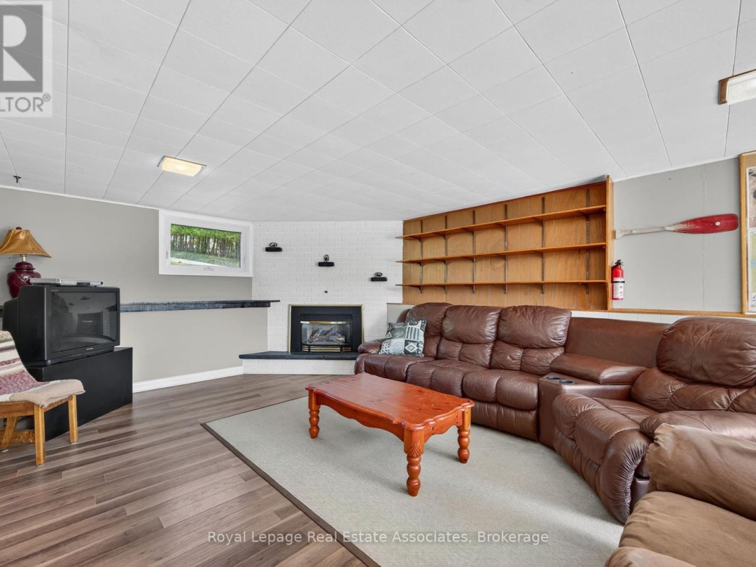 389 FALCON ROAD, 