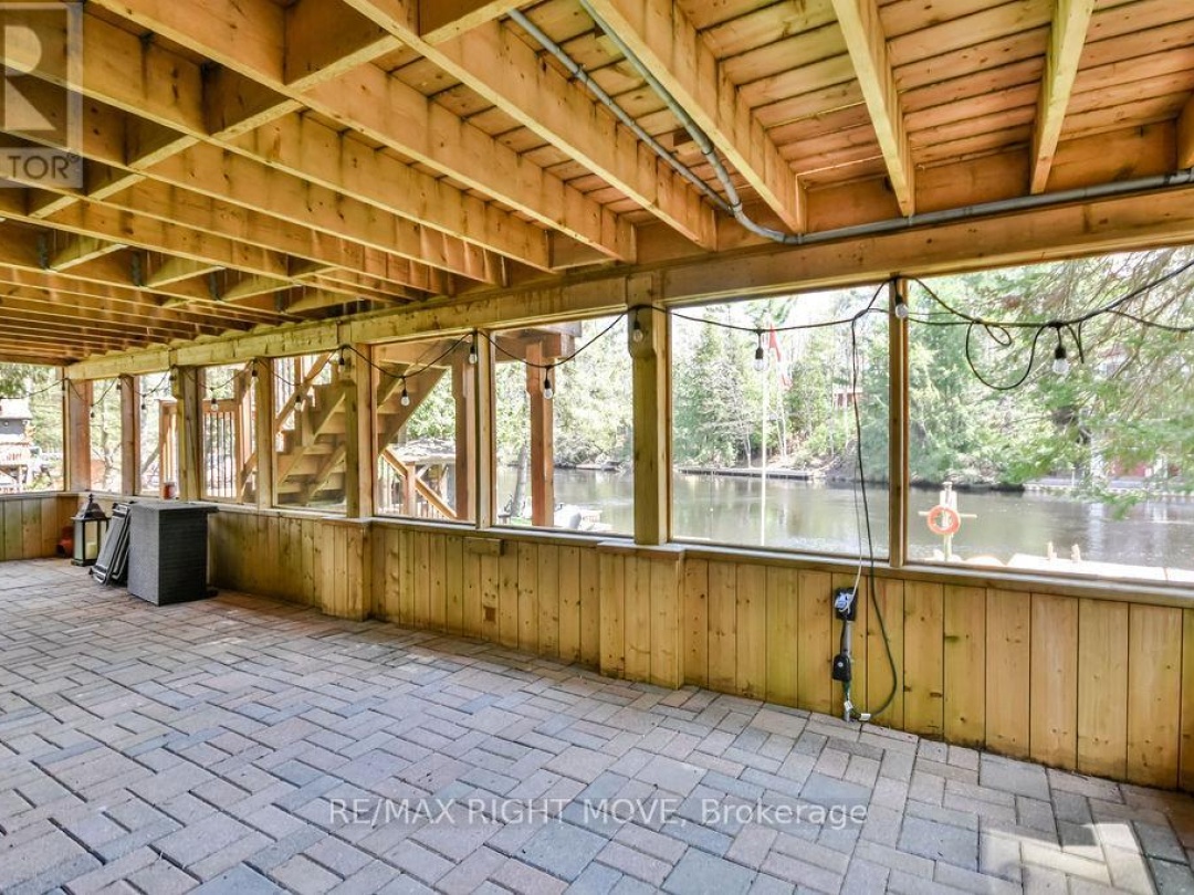 7697 WEST RIVER ROAD, Severn Lake