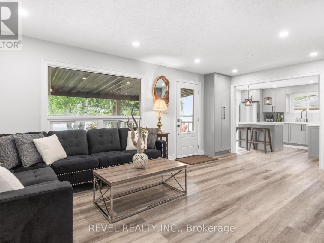 3 HILLSIDE DRIVE, 