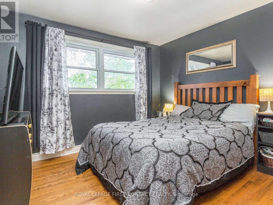 48 BRANT STREET W, Orillia