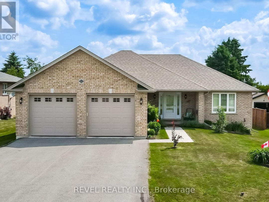 35 BRUCE CRESCENT, 