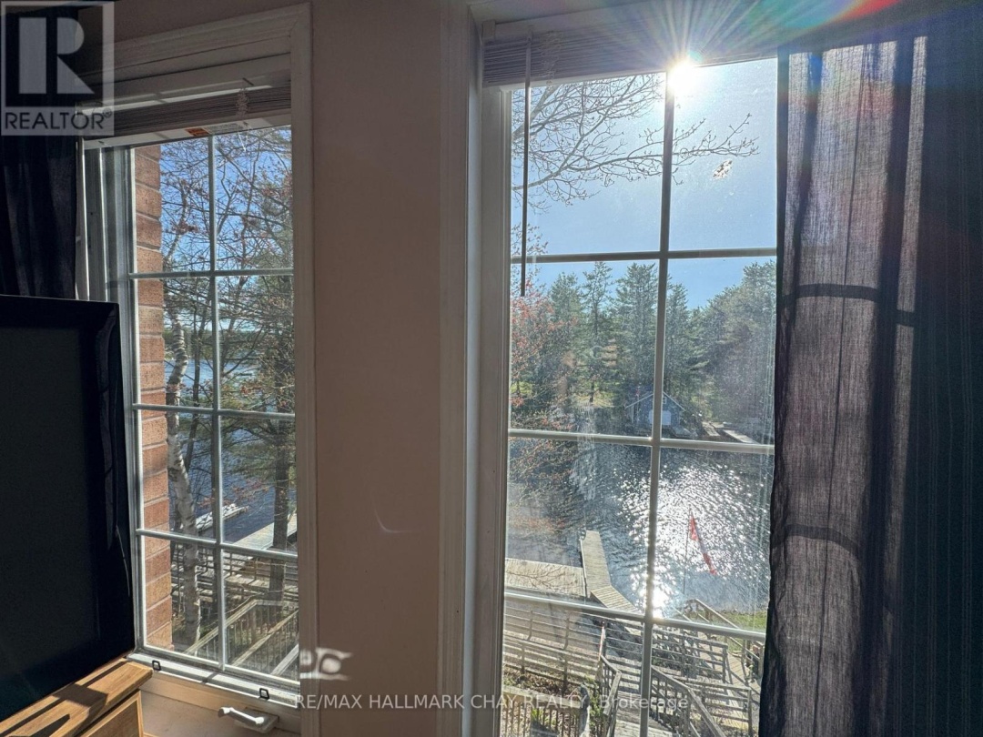 20 Liza Crescent, Lake Muskoka
