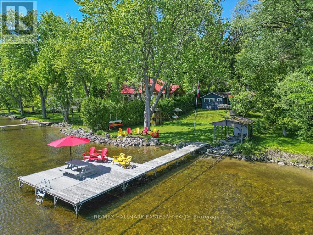 26 Manitou Lane, Pigeon Lake