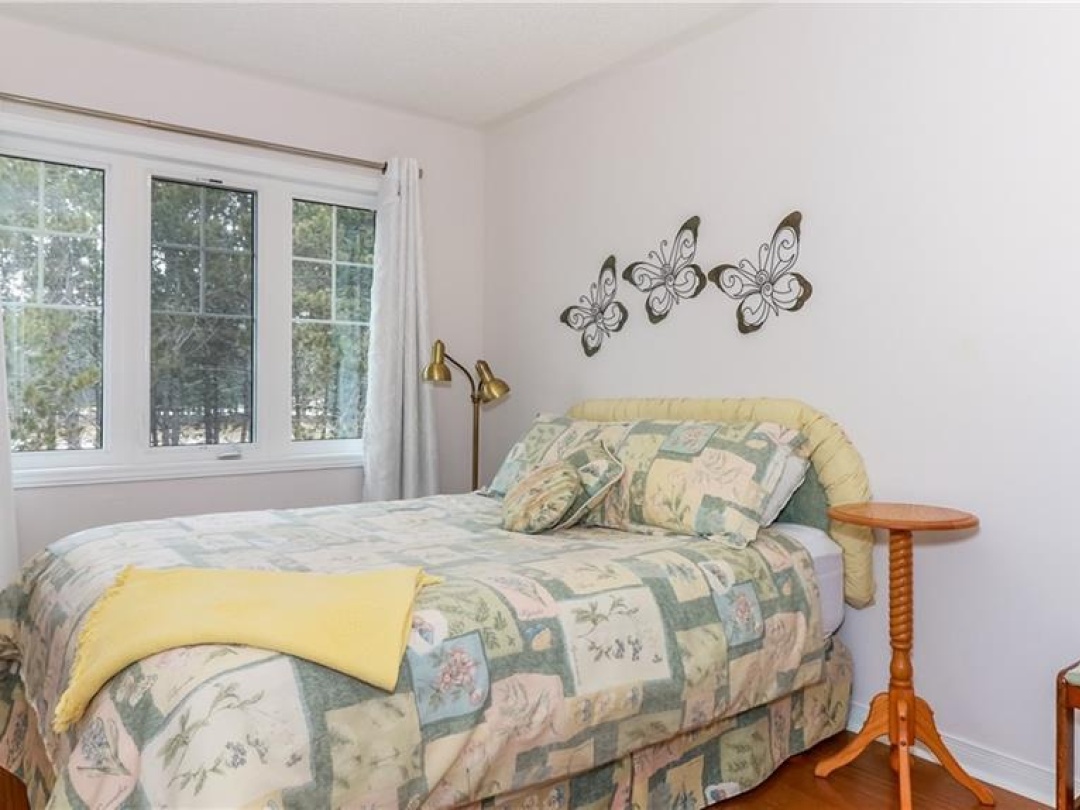 28 MASTERS Crescent, 