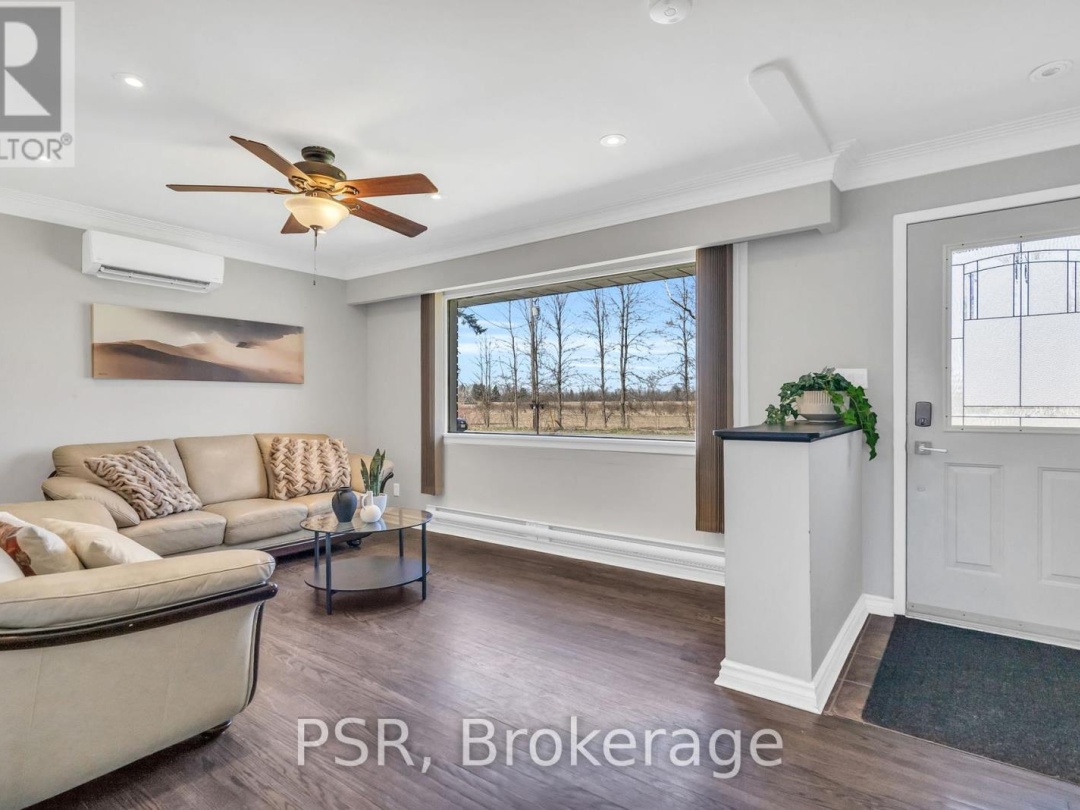 4453 Orkney Beach Road, Lake Simcoe