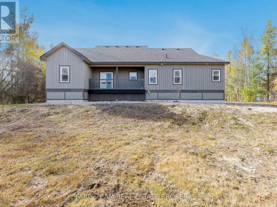7589 CRONK SIDE ROAD, 