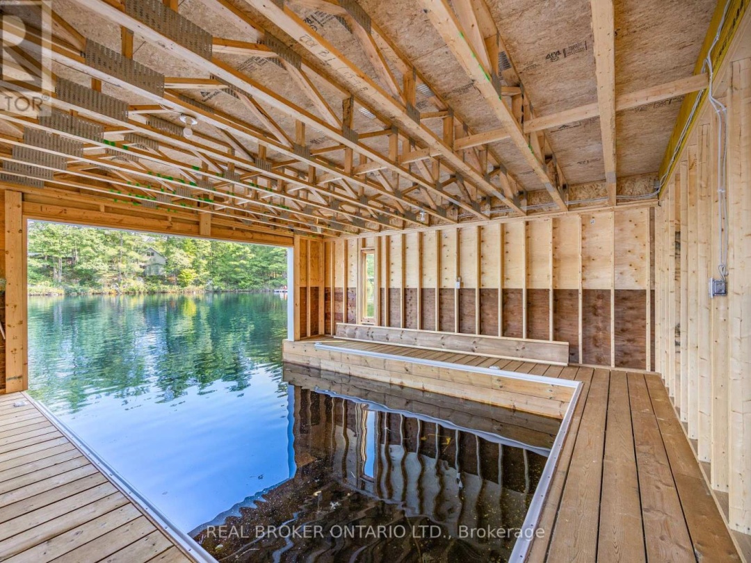 3 1148 South Muldrew Lake Road N, Muldrew-south Lake