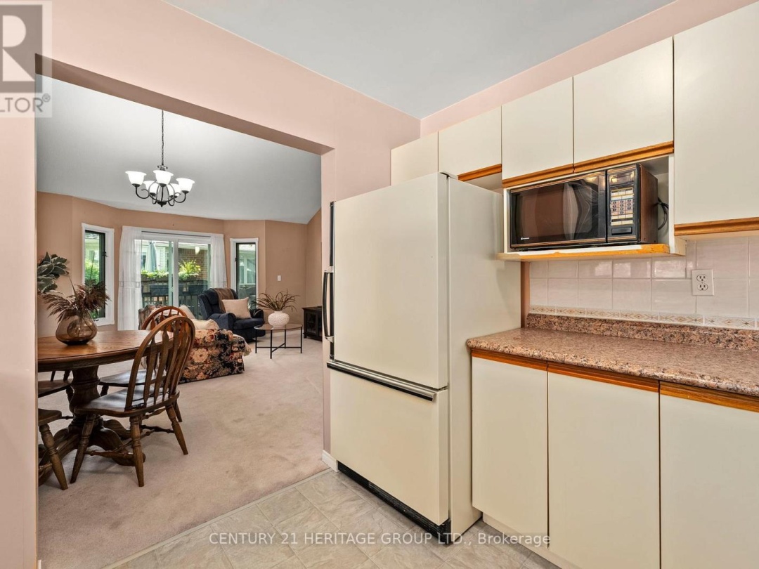 408 - 40 MUSEUM DRIVE, 