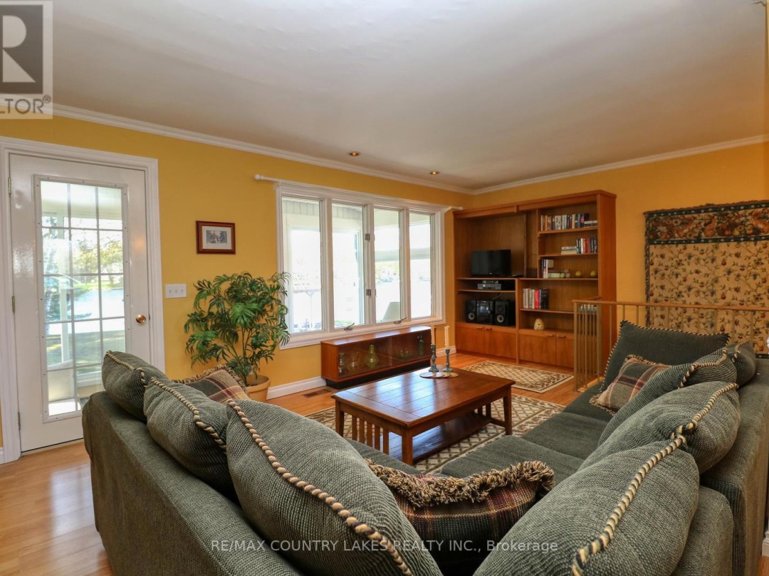 31 Portage Road, Trent-severn Waterway