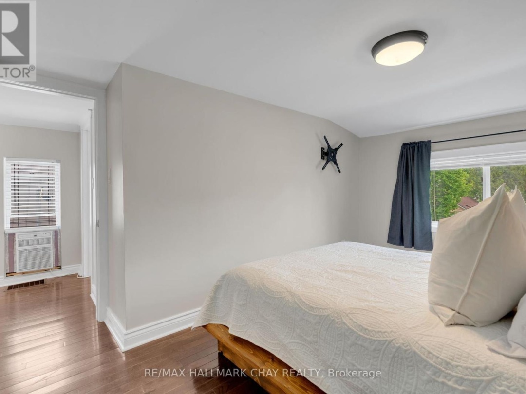 208 ELMER PARK, 