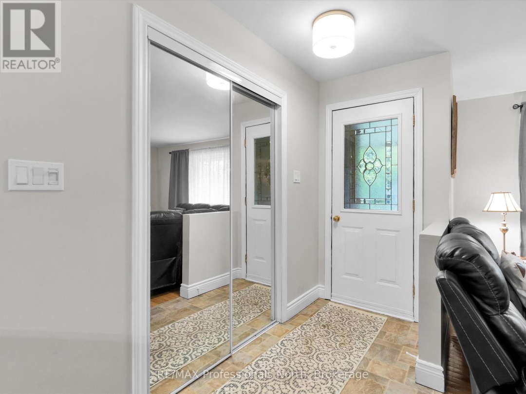 9 BEACON LANE, 