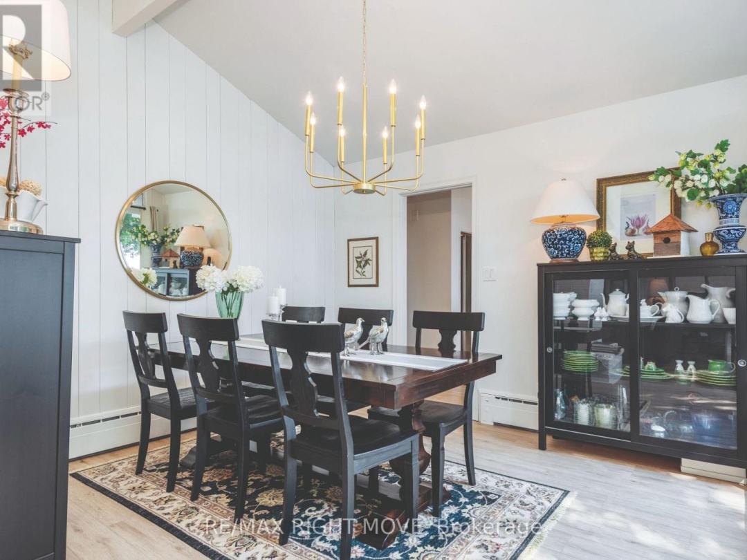 18 MAPLE DRIVE, 