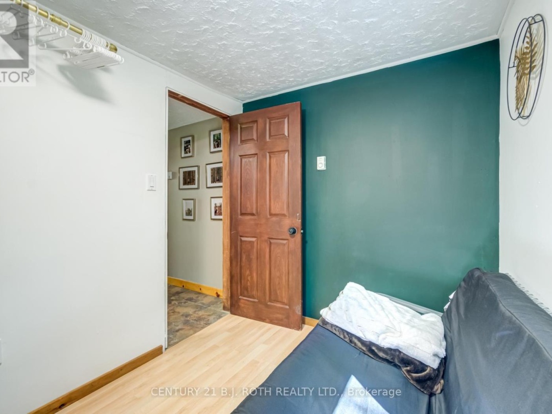 1002 WIGWAM LODGE ROAD, 