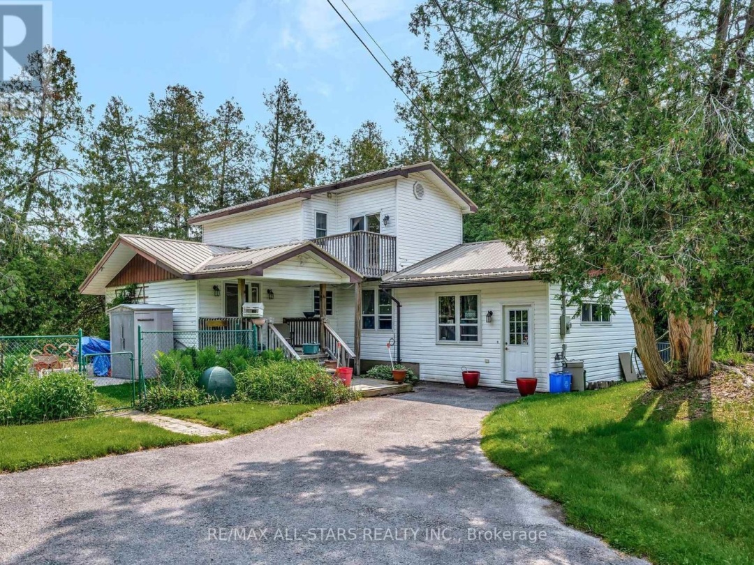 14 WYCHWOOD DRIVE E, 