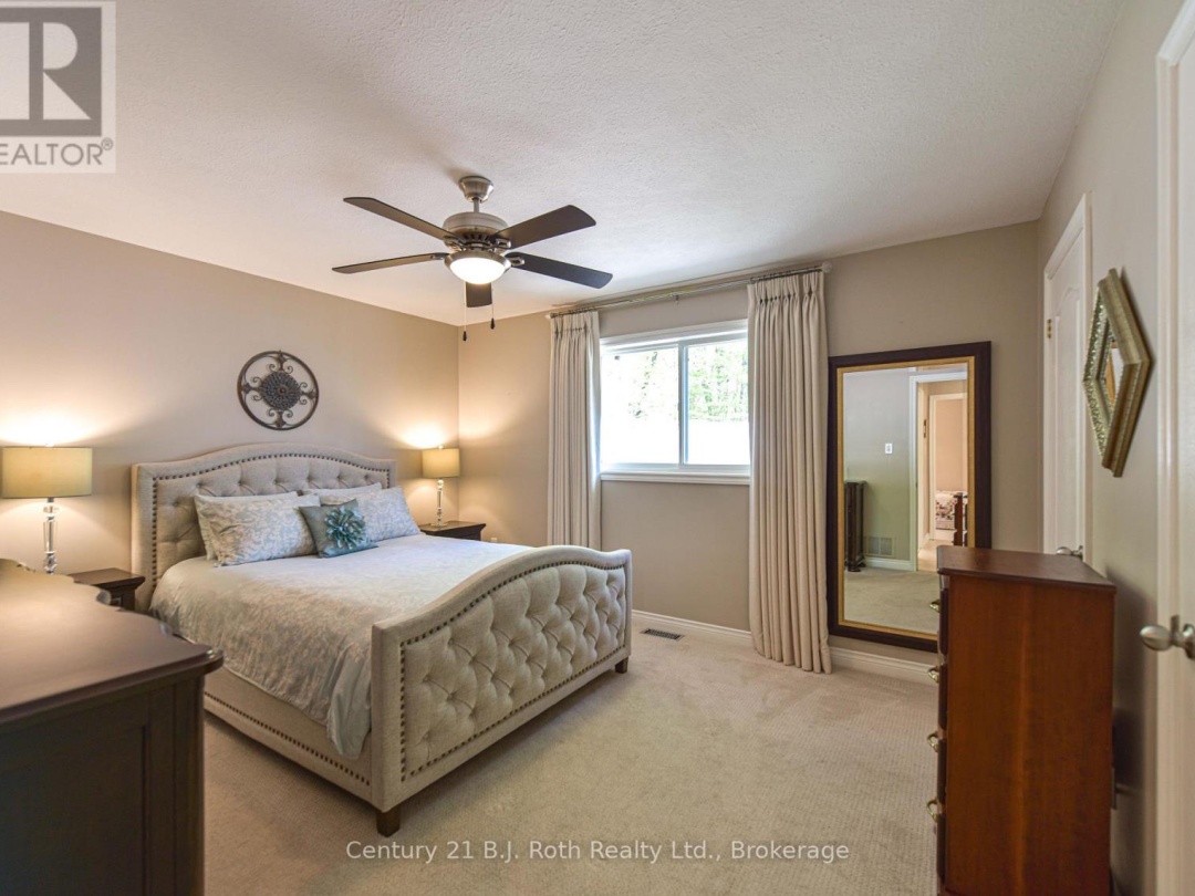 3196 Monarch Drive, Orillia