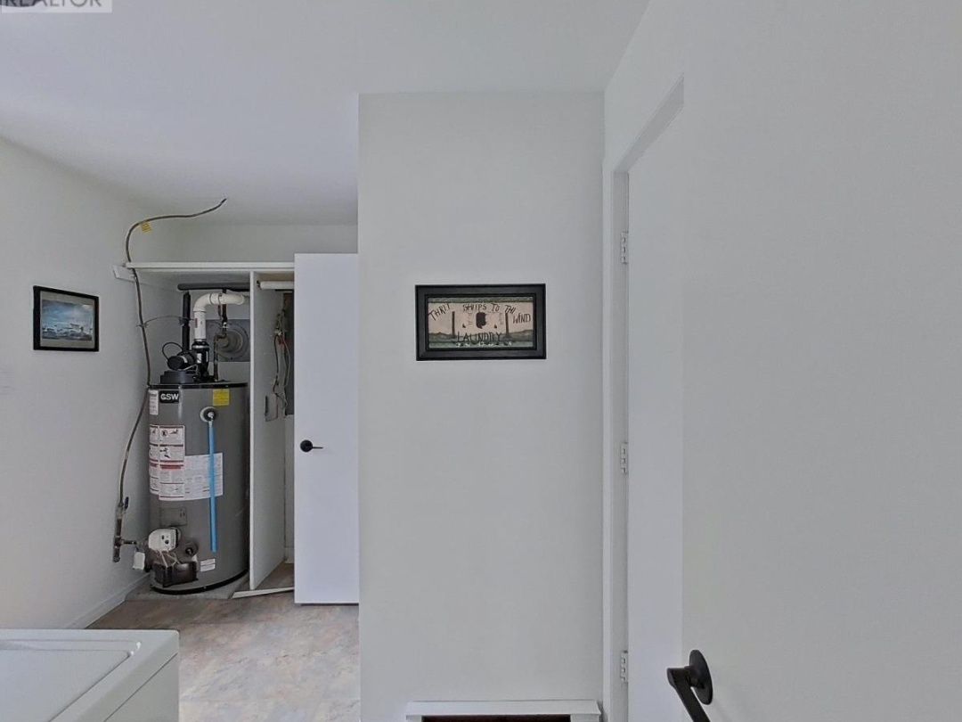 4 MAYPARK DRIVE, 