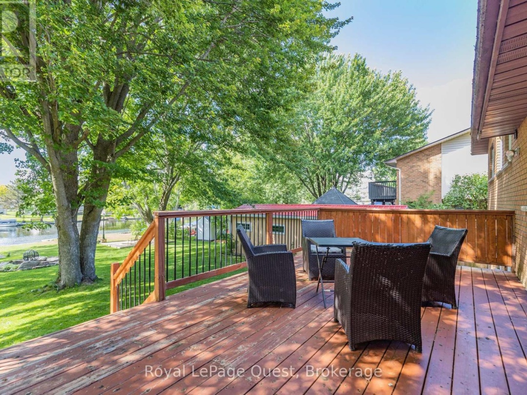 8 South Island Trail, Lake Simcoe