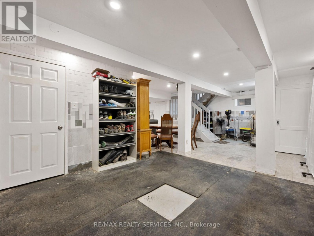 183 MCGUIRE BEACH ROAD, 