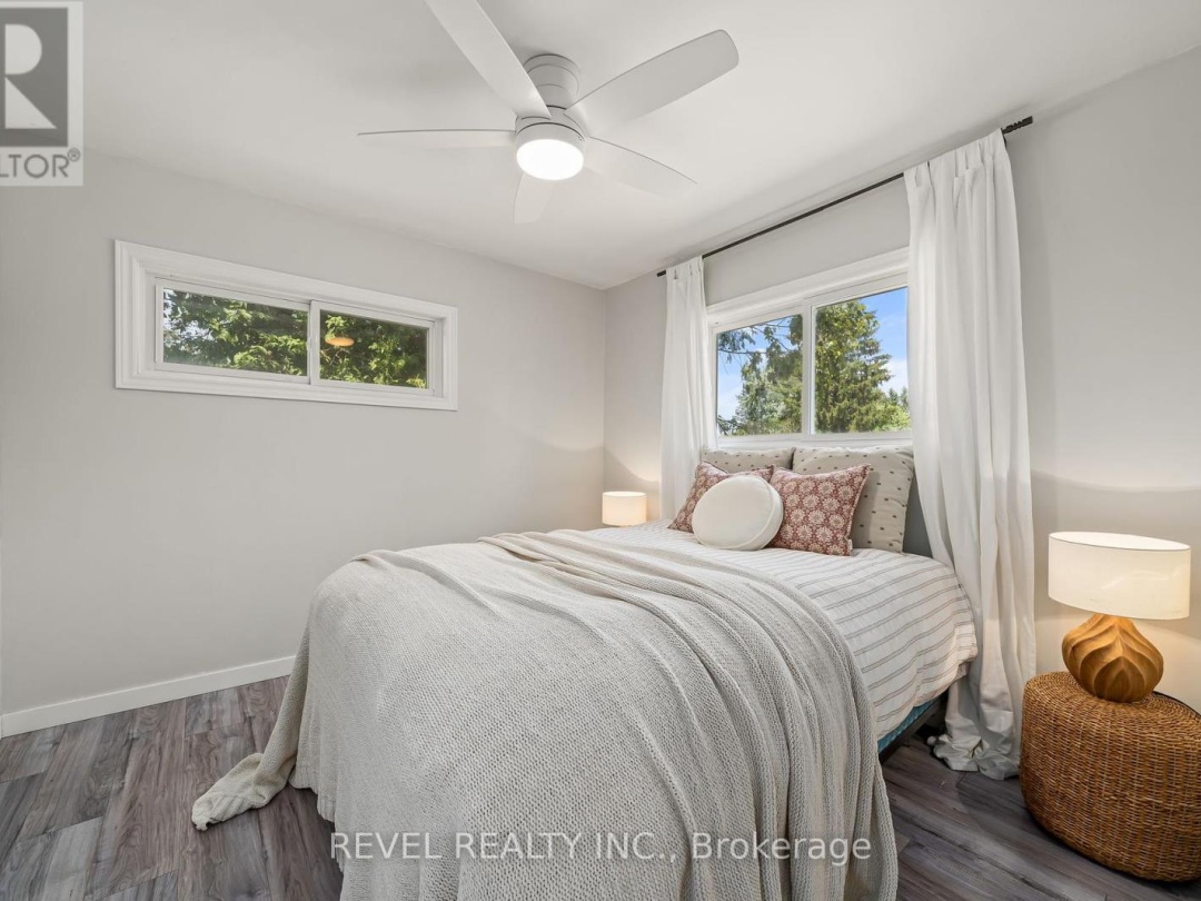 595 HICKORY BEACH ROAD, 