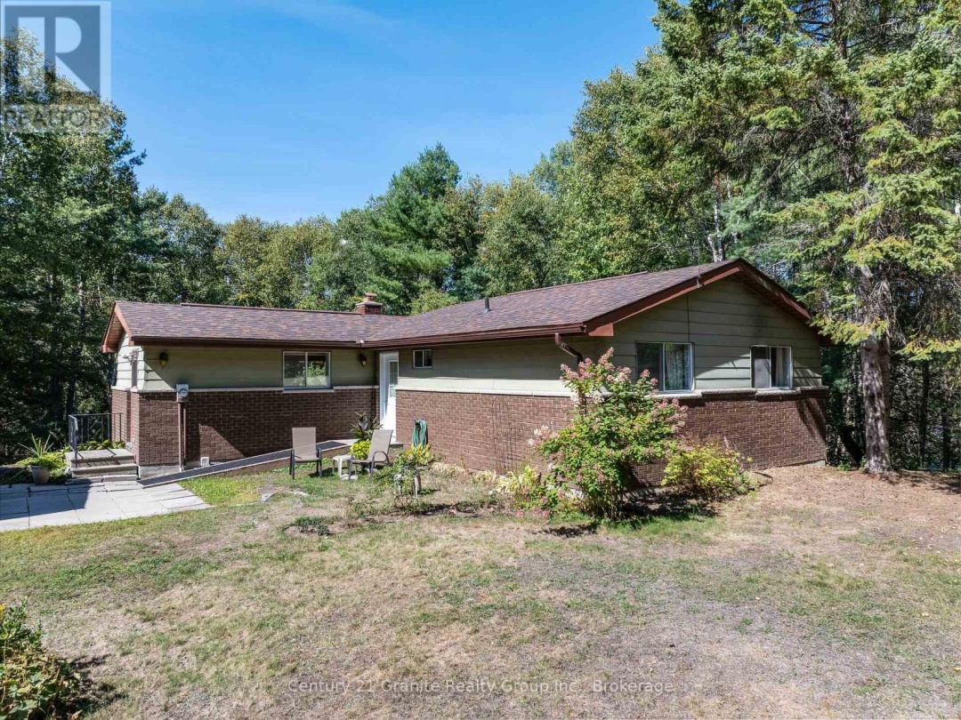 733 BOBCAYGEON ROAD, 