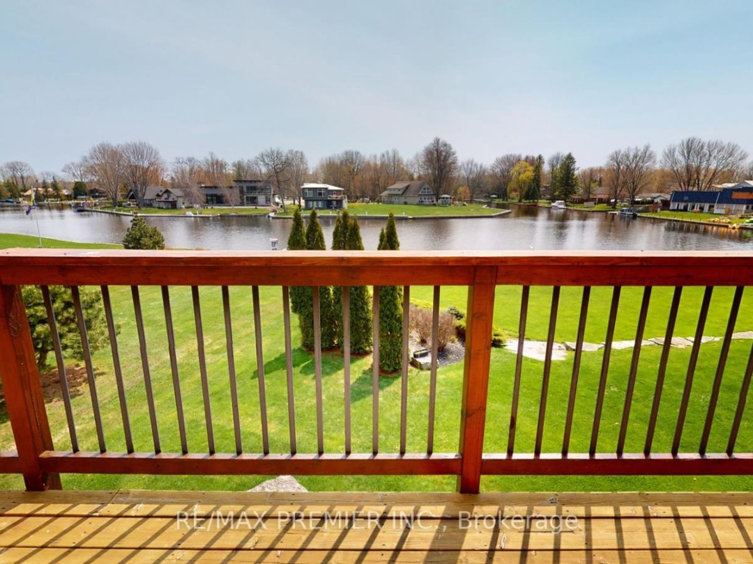 31 PARADISE BOULEVARD, 