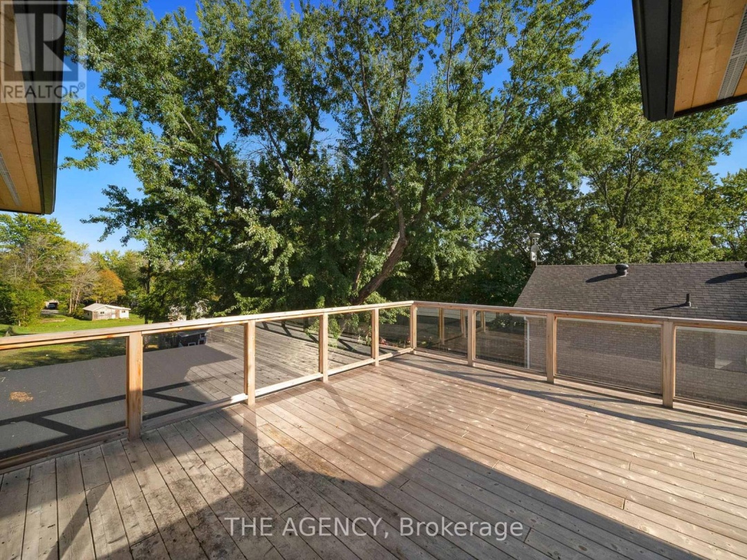 3963 Hilltop Road, Ramara