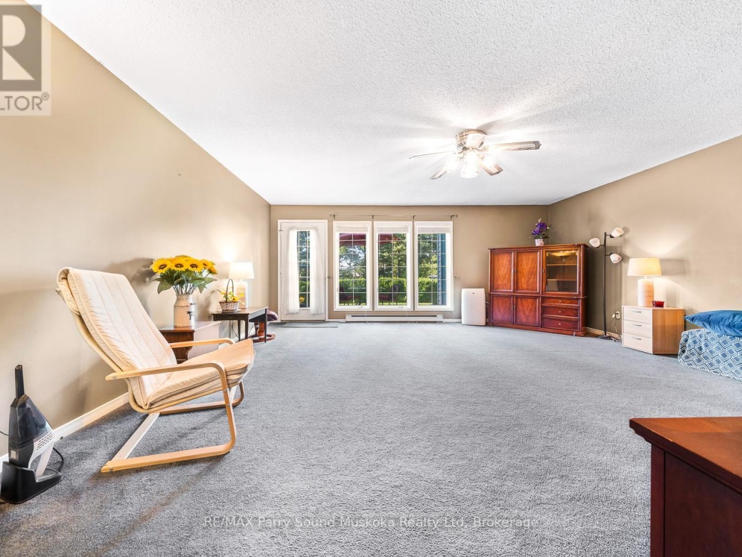 18 GEORGIAN BAY AVENUE, 