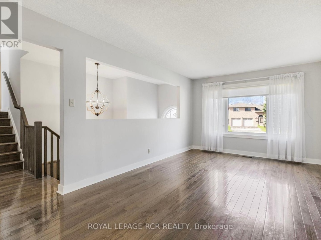 80 Woodside Drive, Orillia