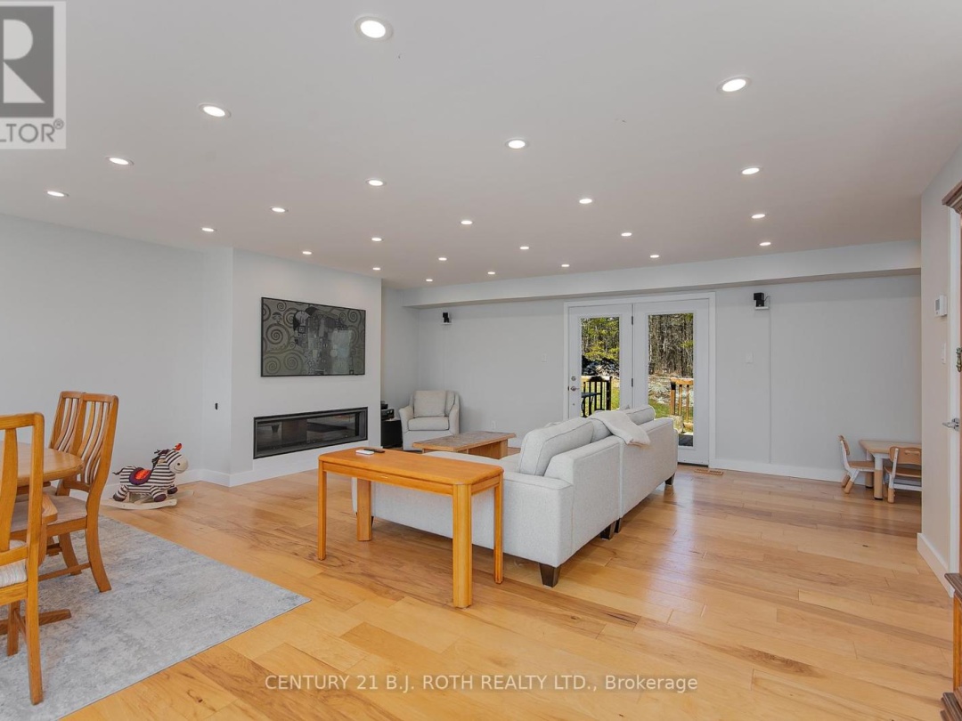 1572 Laughlin Falls Road, Severn