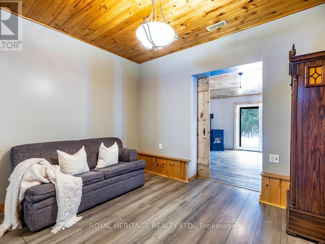428 Kennedy Drive, Little Bald Lake