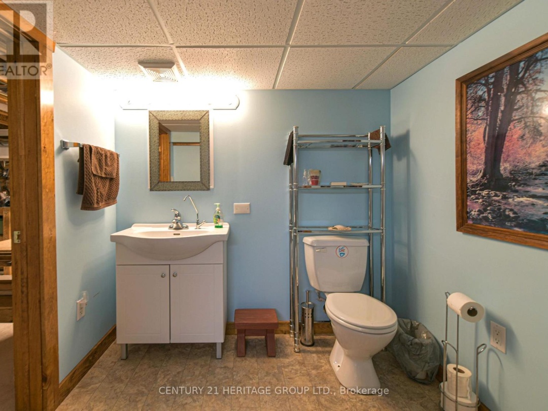 19 SPRINGWOOD CRESCENT, 