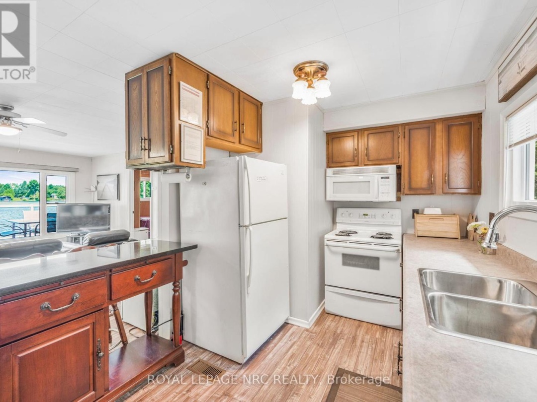 53 Duncombe Drive, Balsam Lake