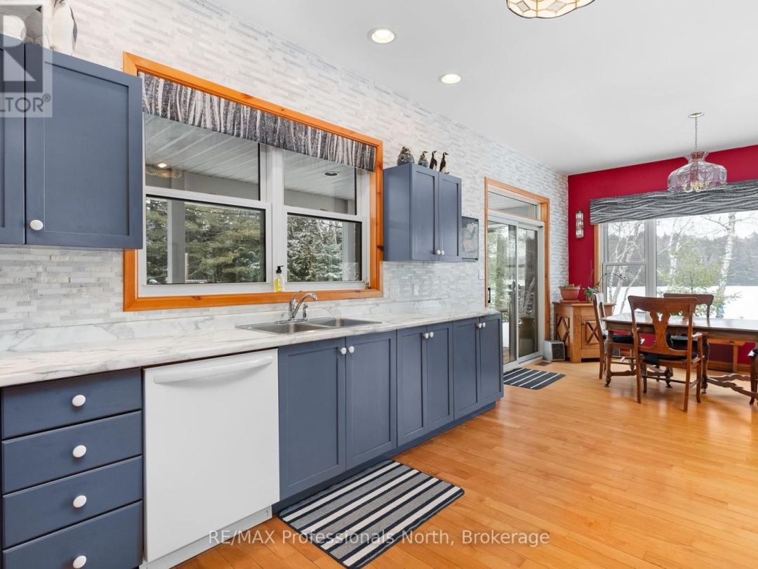 3 2901 Limberlost Road, Tasso Lake