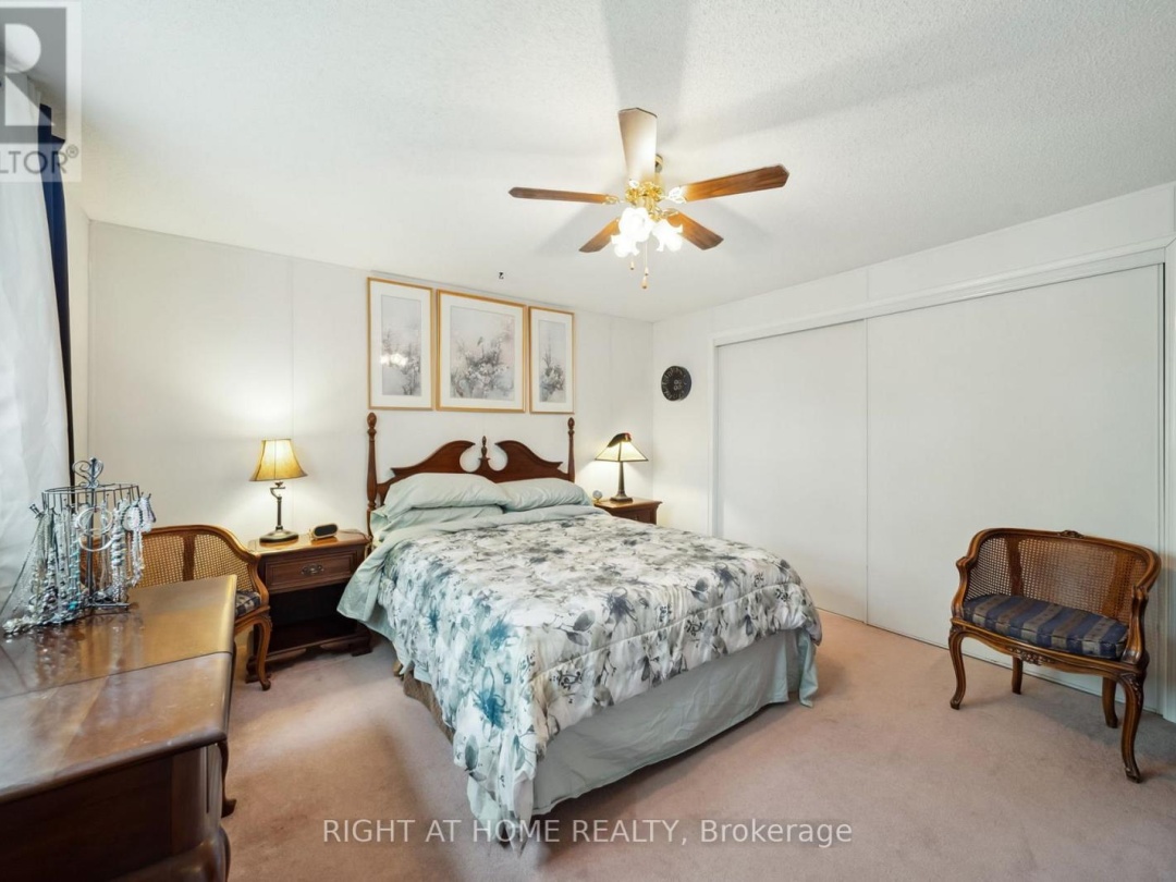 4117 ASH CRESCENT, 